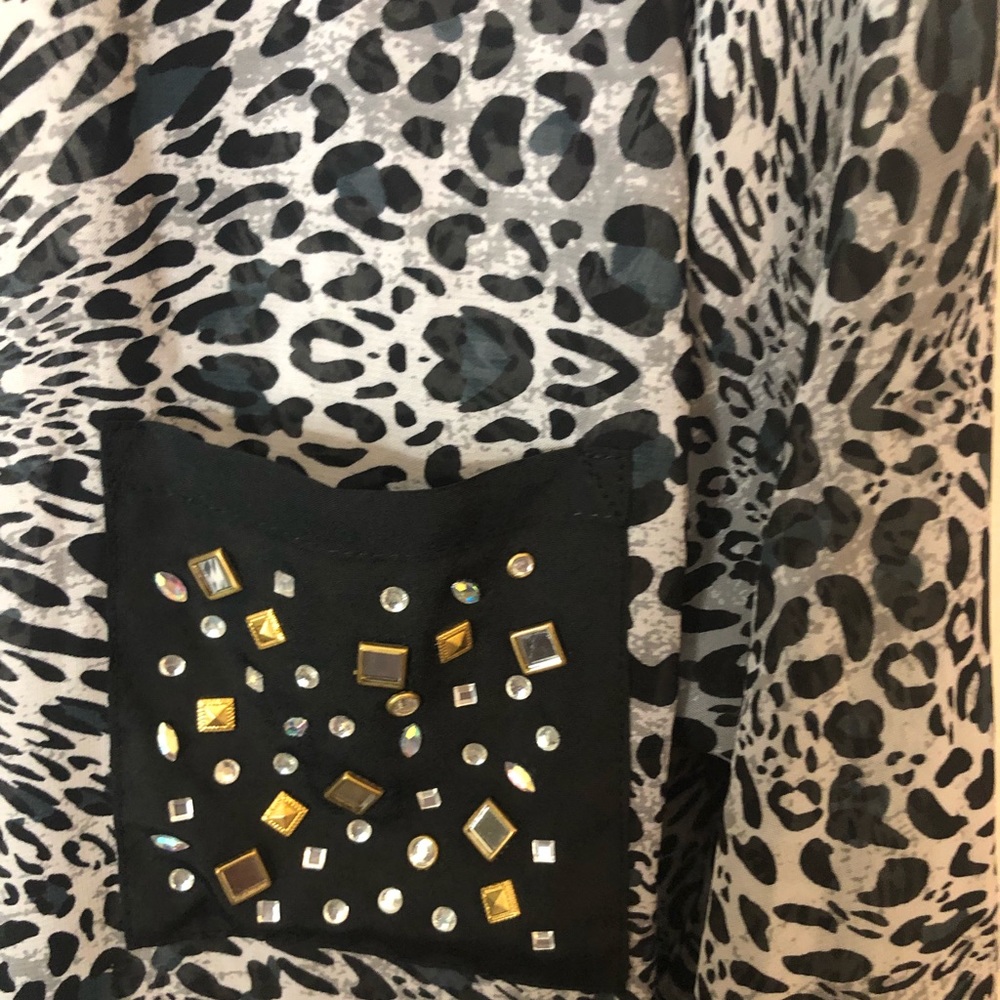 Blouse - Picture 3 of 4